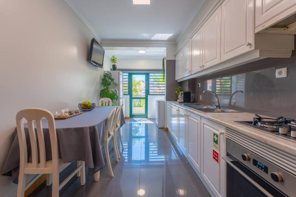 Super Anadia - Olive Apartment Funchal  Luaran gambar